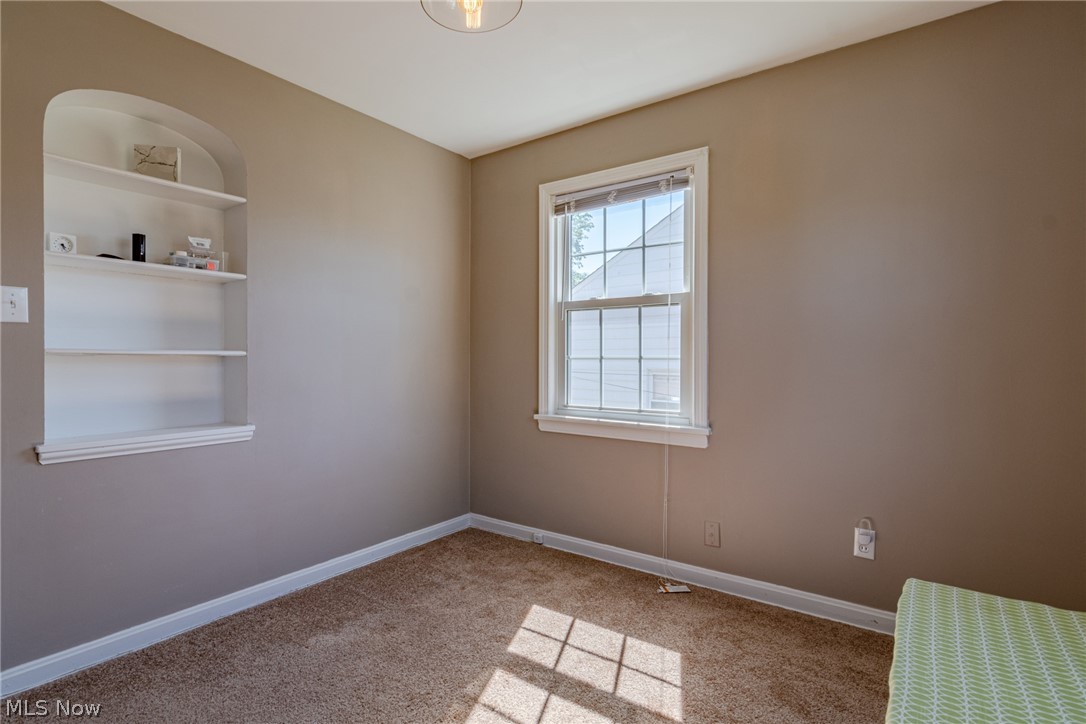 3566 Cummings Road Cleveland, OH 44118 - Photo 23 of 34 Gallery Image 23
