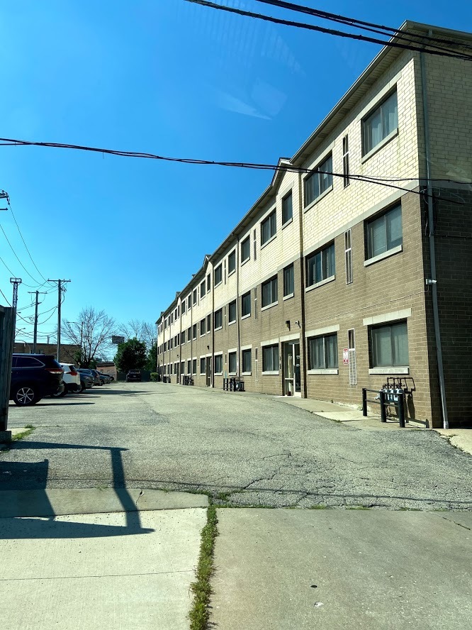 2237 South Canal St Unit 3D  