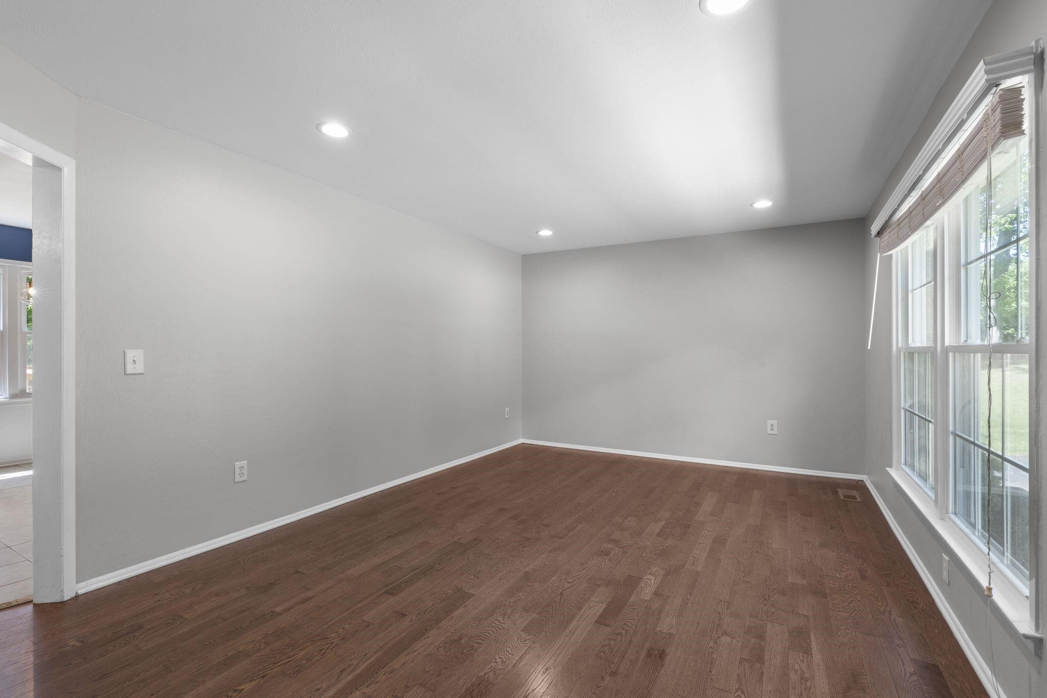 5809 Rangeley Drive Raleigh, NC 27609 - Photo 5 of 33 Photo 5
