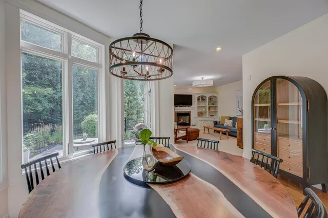 $685,000 | 3328 Anric Drive, Eau Claire, WI 54701