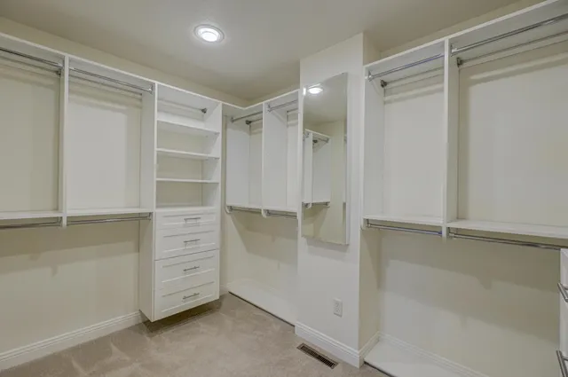 $685,000 | 3328 Anric Drive, Eau Claire, WI 54701