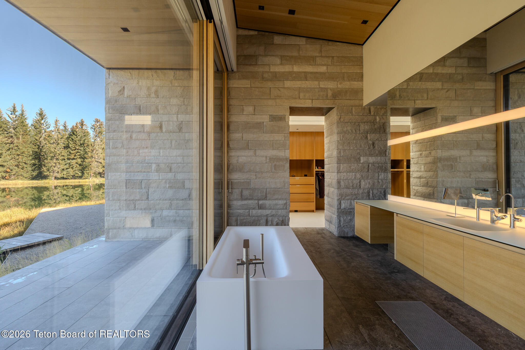 7020 North Bar B Bar River Road Jackson, WY 83001 - Photo 20 of 42 Primary Bathroom #1
