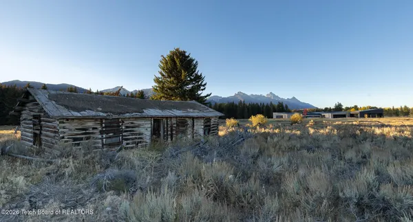 $37,500,000 | 7020 North Bar B Bar River Road, Jackson, WY 83001