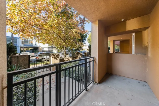 $998,000 | 8620 Belford Avenue, Unit 604, Westchester, CA 90045