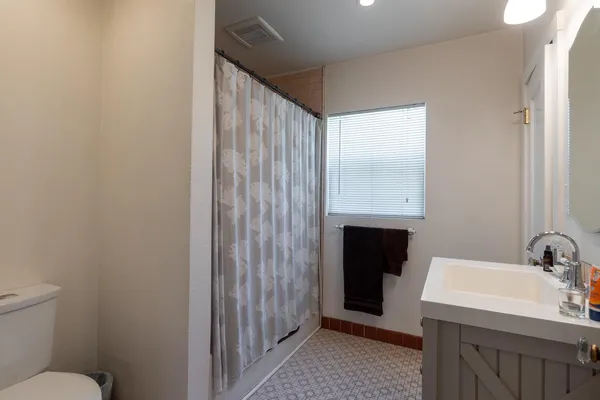 $2,195,000 | 2017 10th Street, Sacramento, CA 95818