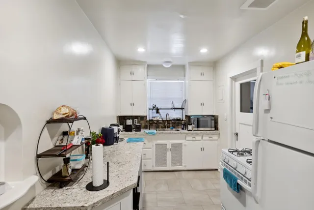 $2,195,000 | 2017 10th Street, Sacramento, CA 95818