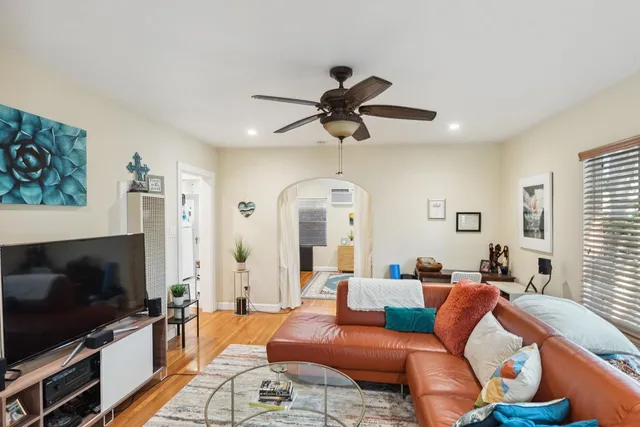 $2,195,000 | 2017 10th Street, Sacramento, CA 95818