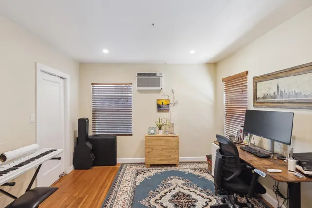 $2,195,000 | 2017 10th Street, Sacramento, CA 95818