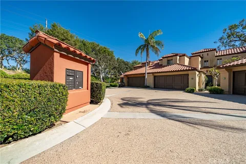 $1,699,888 | 903 Muirfield Drive, Newport Beach, CA 92660