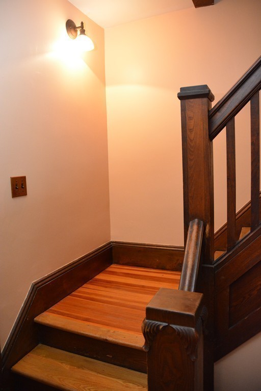 9 Greenbrier Street Springfield, MA 01108 - Photo 14 of 30
