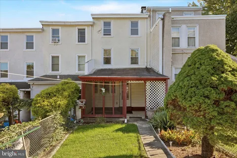 $325,000 | 218 Bullock Avenue, West Conshohocken, PA 19428