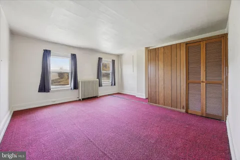 $325,000 | 218 Bullock Avenue, West Conshohocken, PA 19428