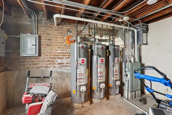 $440,000 | 6217 South Seeley Avenue, Chicago, IL 60636