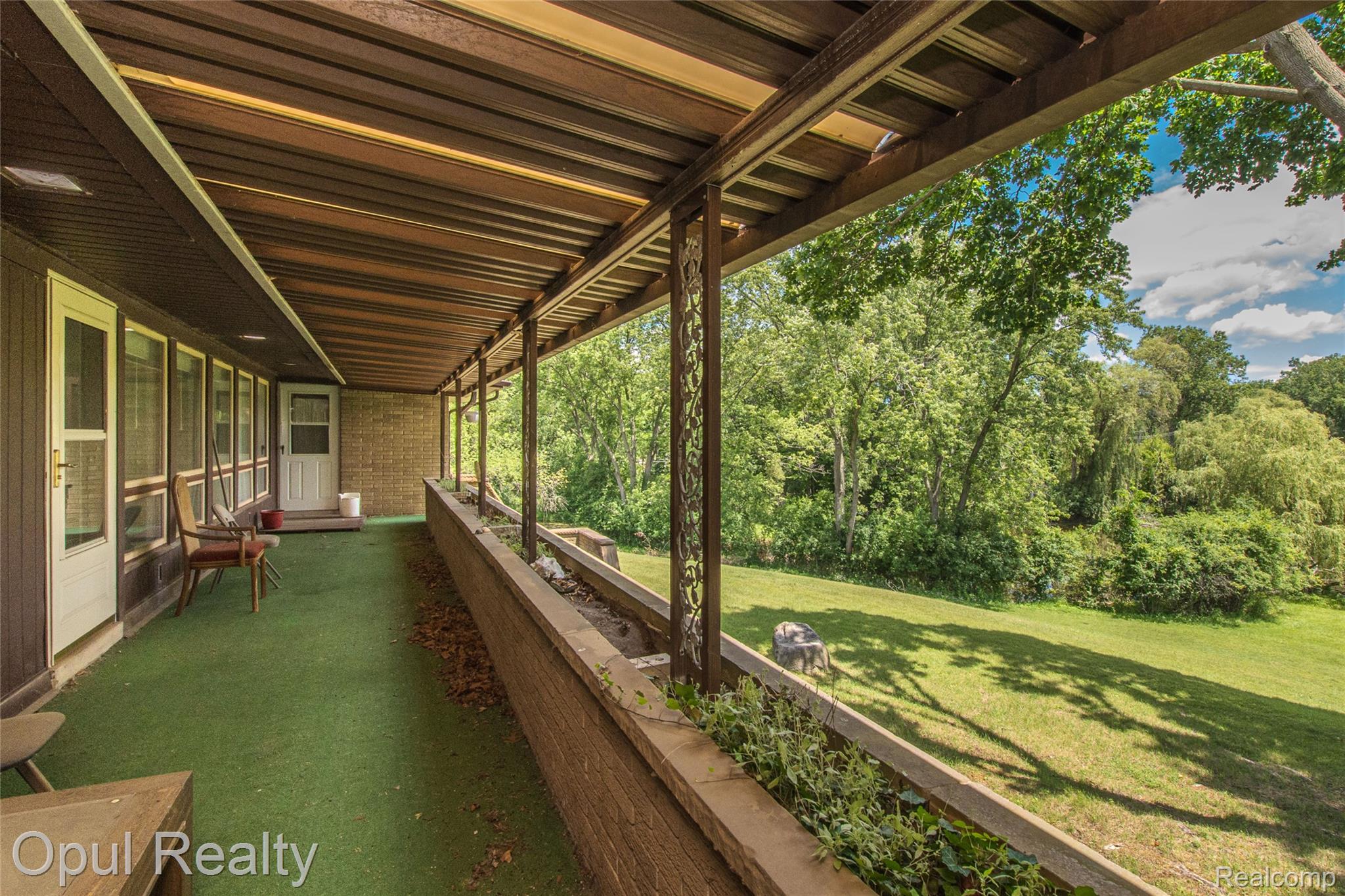 6455 Norham Road Bloomfield Hills, MI 48301 - Photo 15 of 93 014_54.jpg