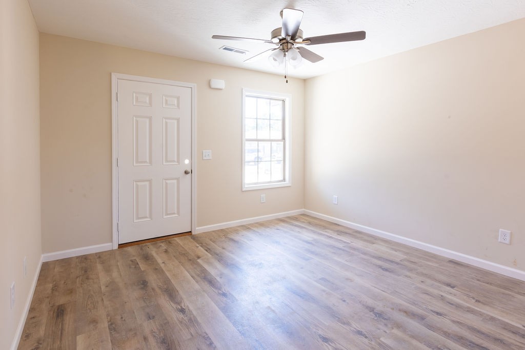 215 Kerr Way Portland, TN 37148 - Photo 12 of 16 Gallery Image 12