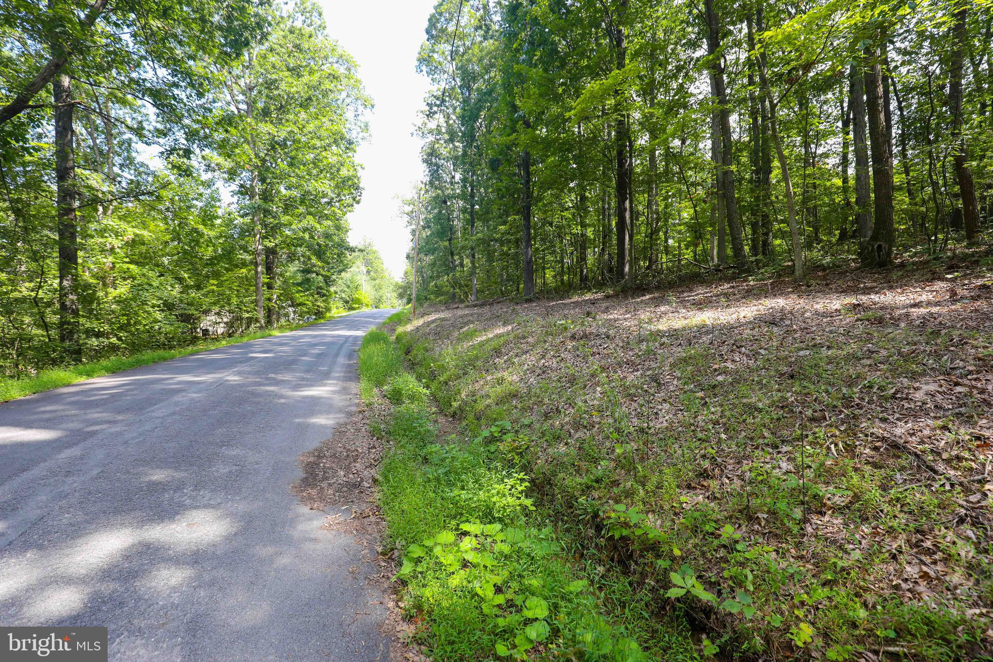 1 Fulton Road Hedgesville, WV 25427 - Photo 3 of 5 Gallery Image 3