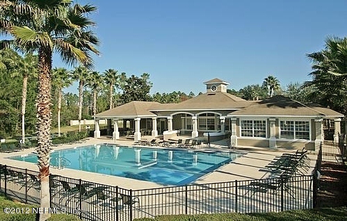 10550 Baymeadows Road, Unit 703 Jacksonville, FL 32256 - Photo 3 of 15 Pool