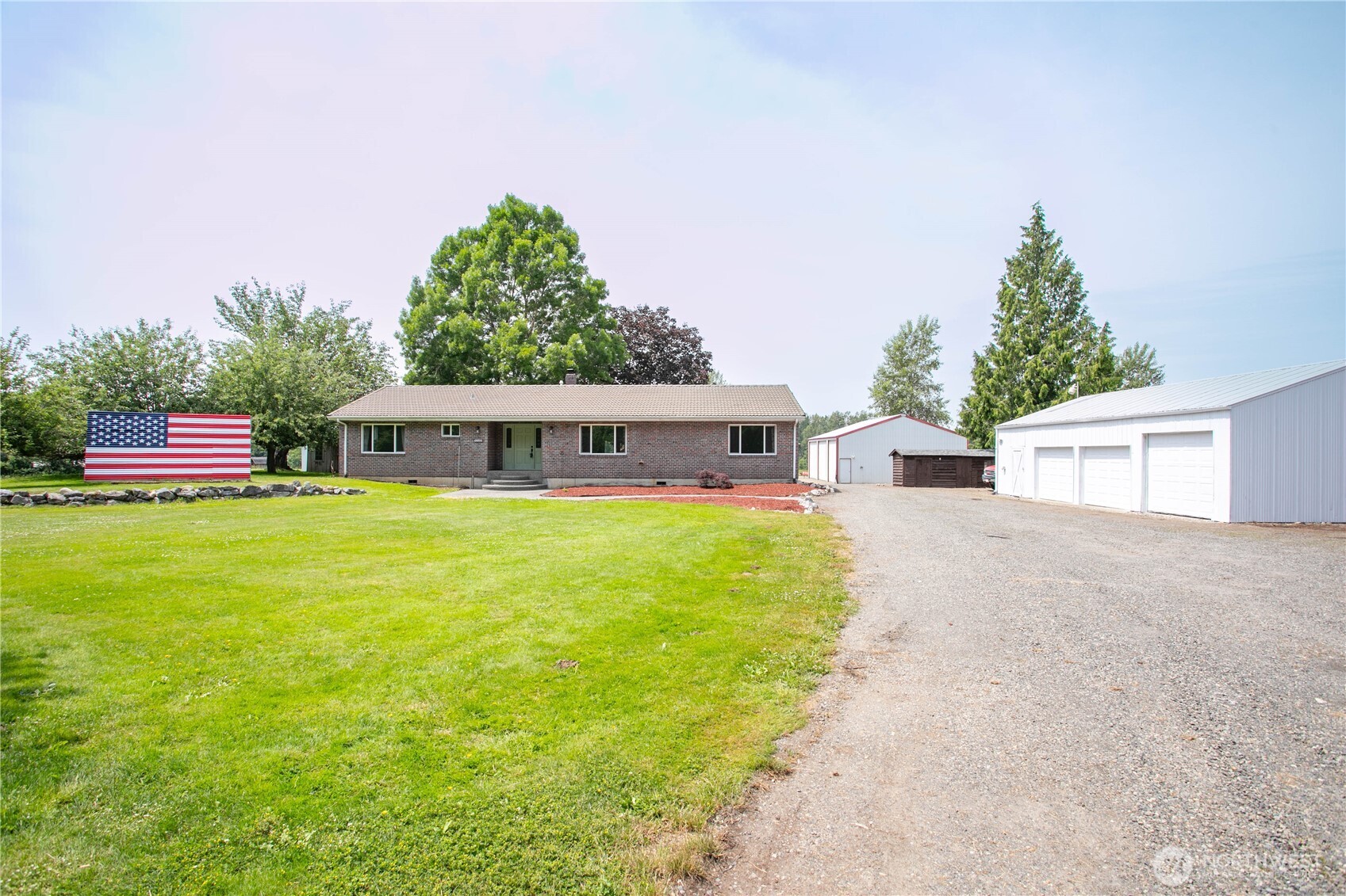 5539 Noon Road Bellingham, WA 98226 - Photo 3 of 40