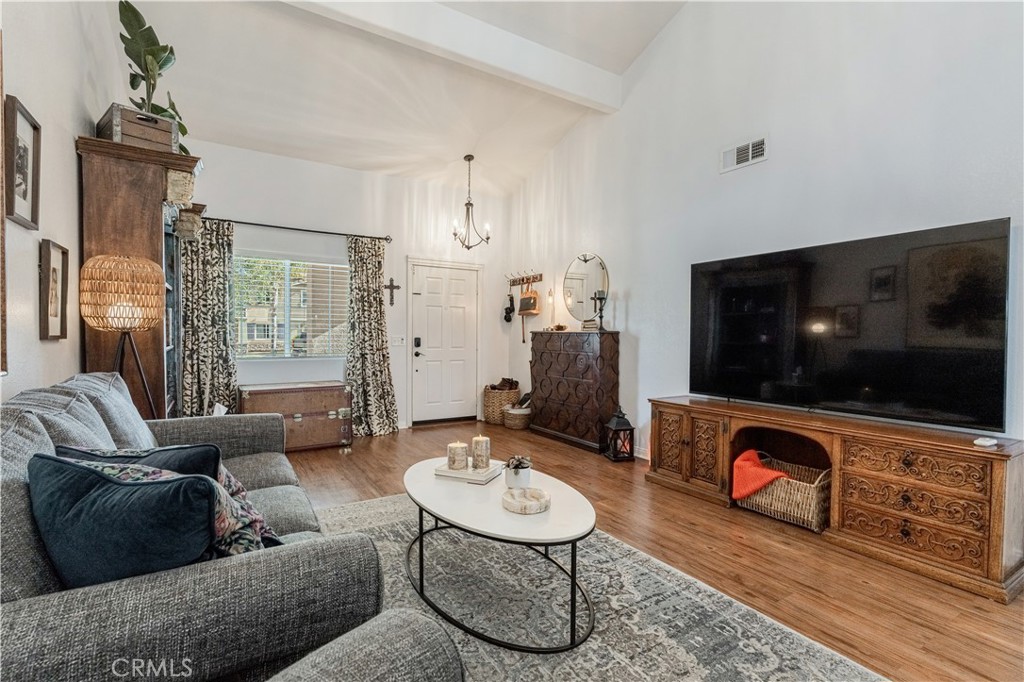 29275 Escalante Road Menifee, CA 92587 - Photo 10 of 69