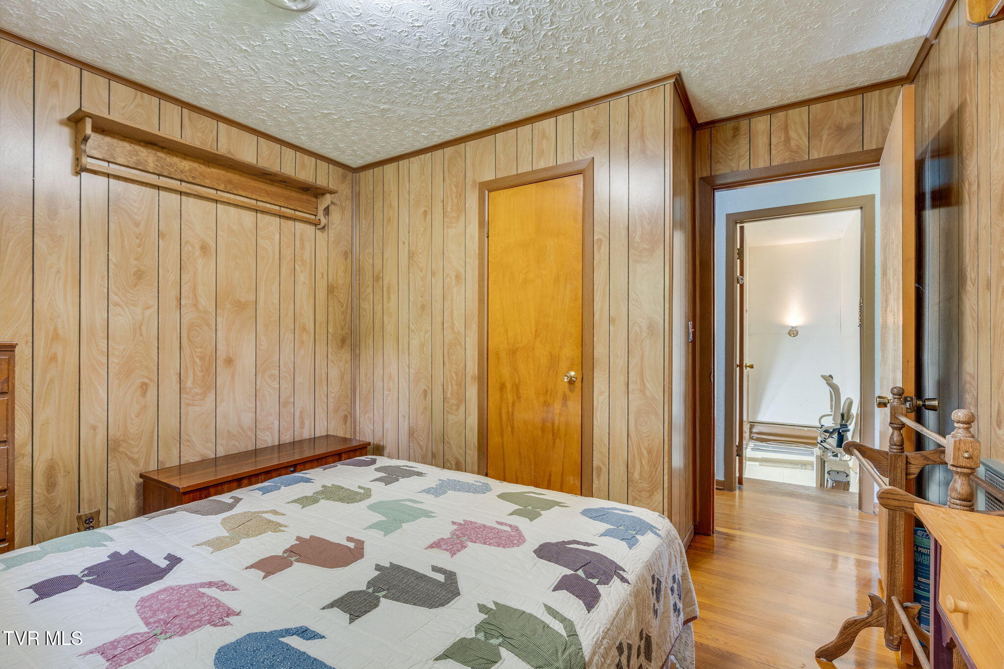 397 Buncombe Road Blountville, TN 37617 - Photo 16 of 49 016