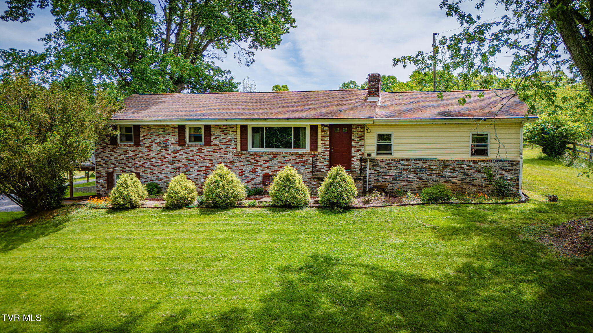 397 Buncombe Road Blountville, TN 37617 - Photo 41 of 49 101