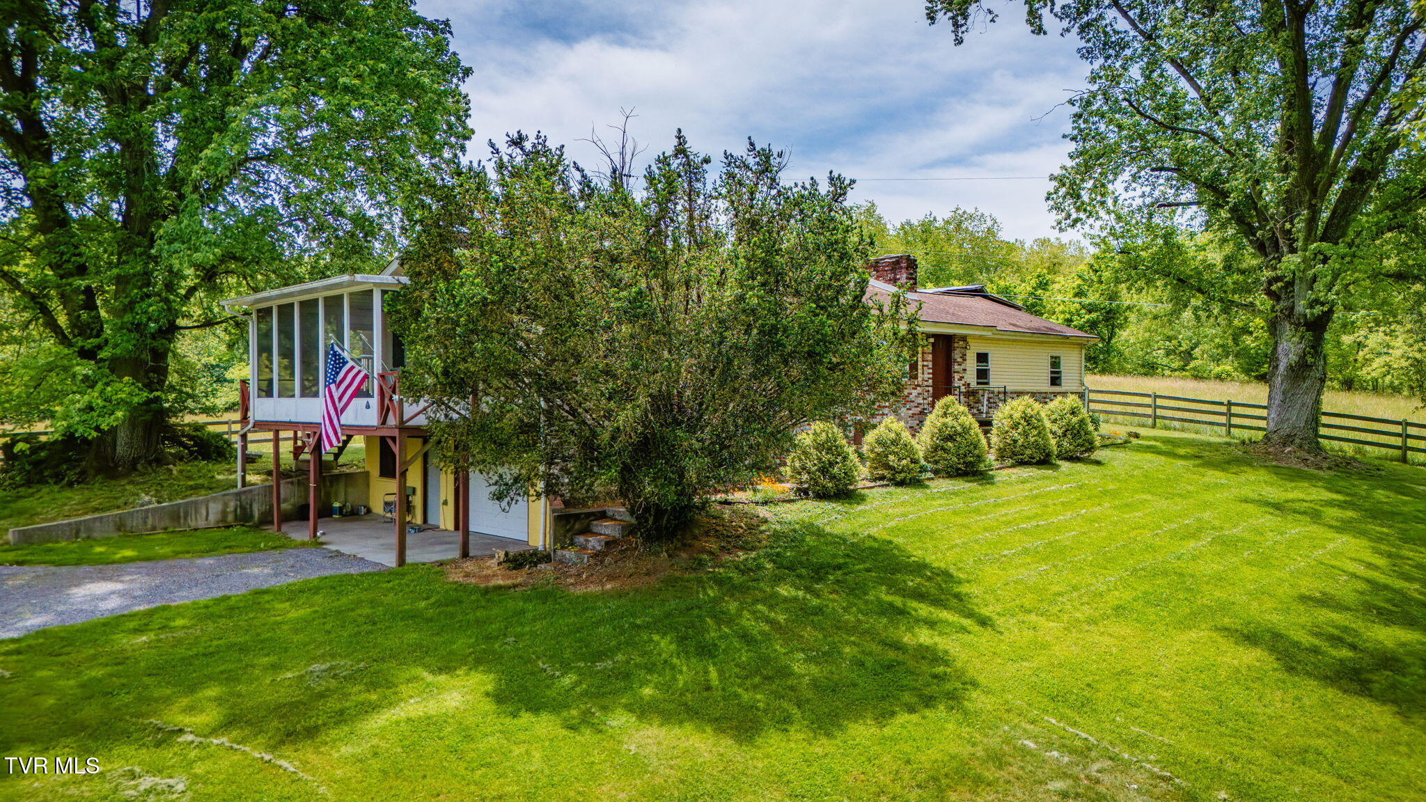397 Buncombe Road Blountville, TN 37617 - Photo 42 of 49 102