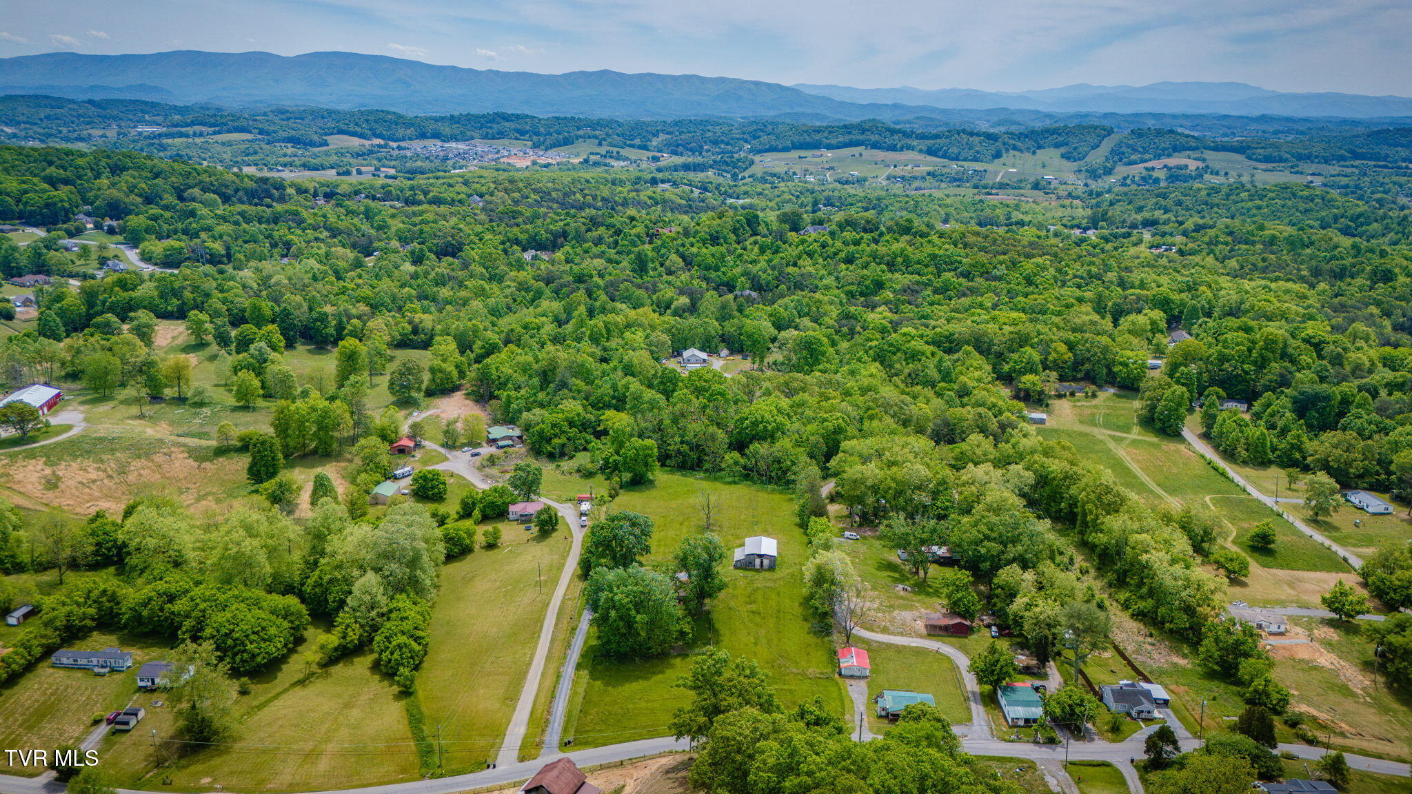 397 Buncombe Road Blountville, TN 37617 - Photo 44 of 49 104
