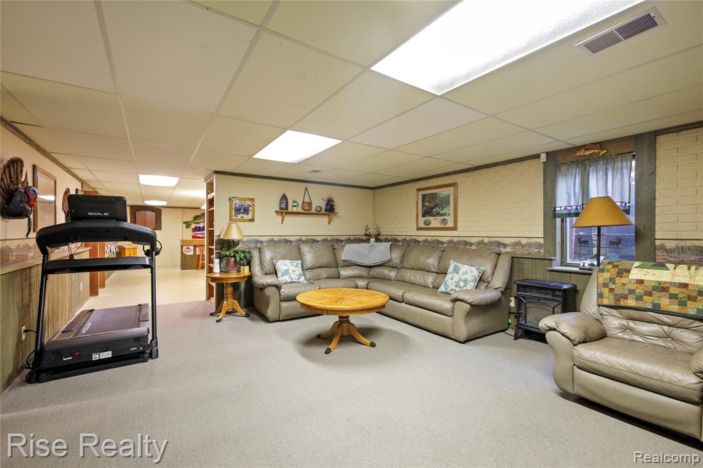 6473 Sheridan Road Saginaw, MI 48601 - Photo 24 of 42 Gallery Image 24