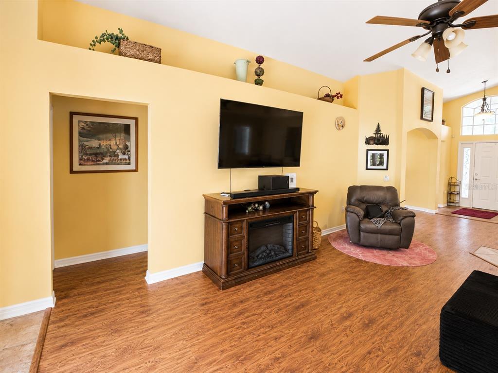 4431 Stones River Court New Port Richey, FL 34653 - Photo 18 of 39 Gallery Image 18