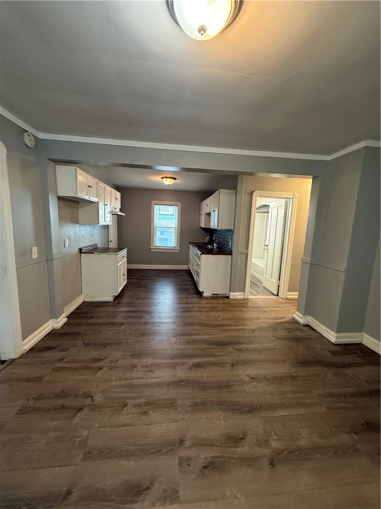 92 Barberry Terrace Rochester, NY 14621 - Photo 3 of 18 Gallery Image 3