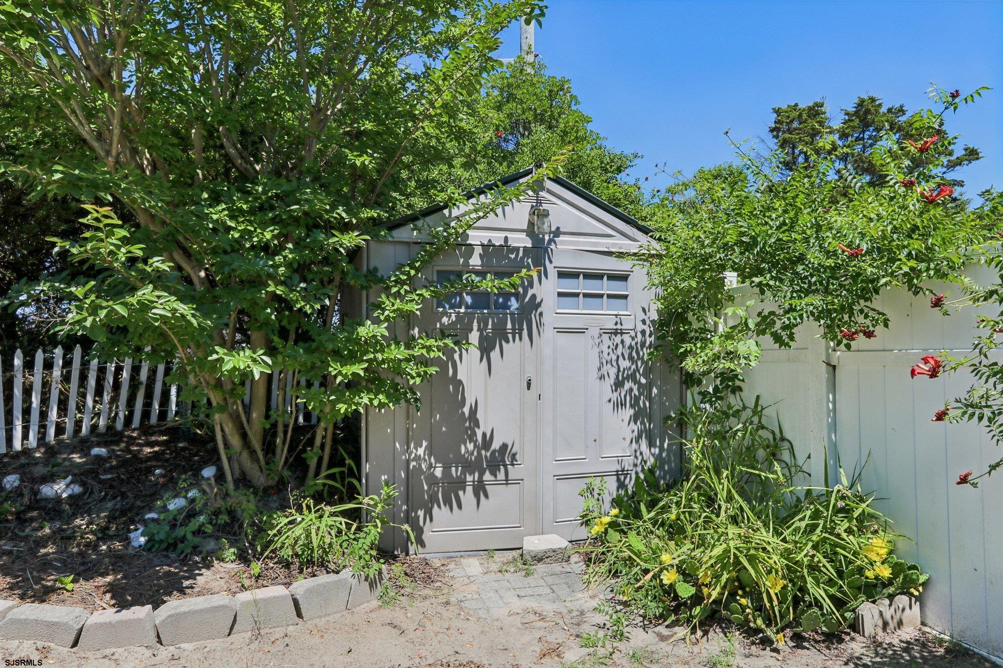100 Commonwealth Avenue Strathmere, NJ 08248 - Photo 53 of 73
