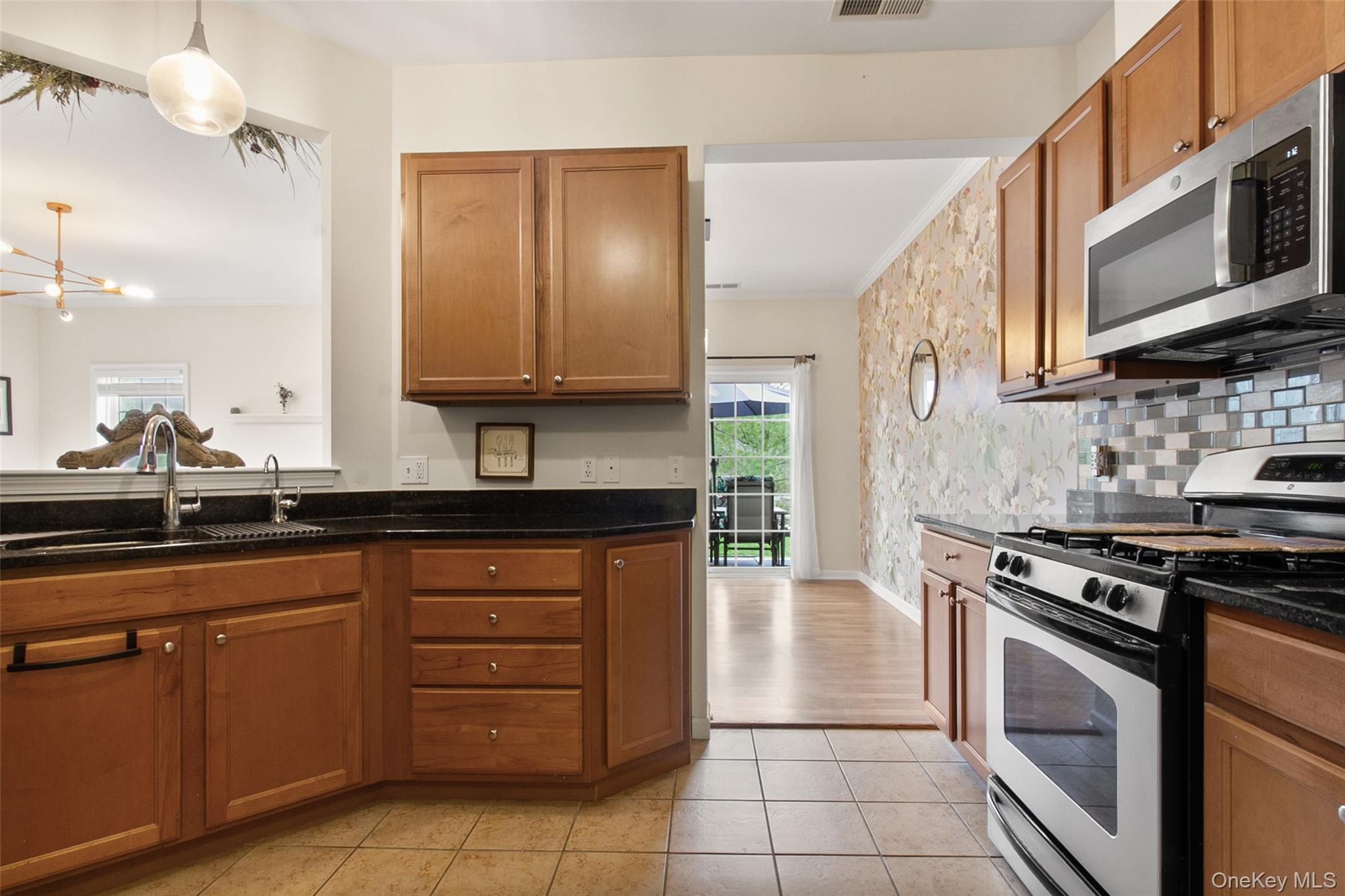 19 Revolution Road Cold Spring, NY 10516 - Photo 16 of 40