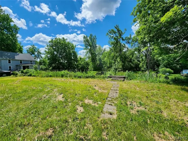 $39,900 | 2102 Warners Road, Van Buren, NY 13164
