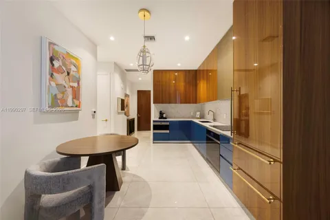 $1,825,000 | 2655 South Bayshore Drive, Unit 1505, Coconut Grove, FL 33133