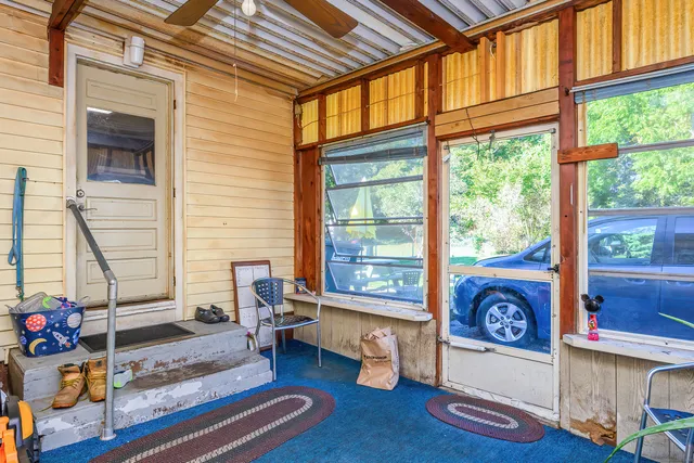 $370,000 | 77 Mechanic Street, Stonington, CT 06379