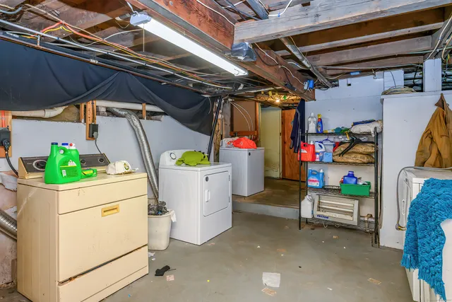 $370,000 | 77 Mechanic Street, Stonington, CT 06379