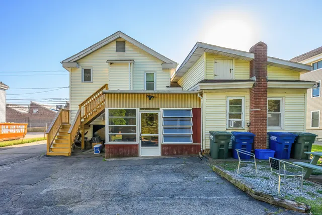 $370,000 | 77 Mechanic Street, Stonington, CT 06379