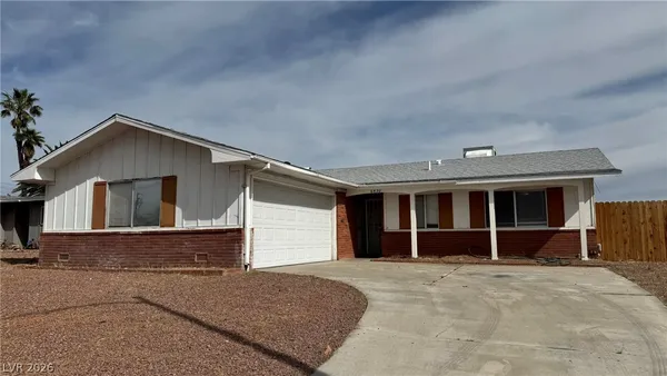 $1,898 | 6520 Dinning Avenue, Las Vegas, NV 89107