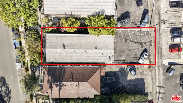 $2,600,000 | 240 3rd Avenue, Venice, CA 90291