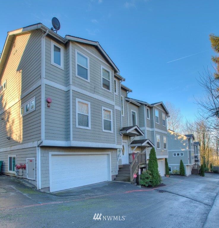 917 Aberdeen Avenue Northeast, Unit 6 Renton, WA 98056 - Photo 1 of 14 Gallery Image 1