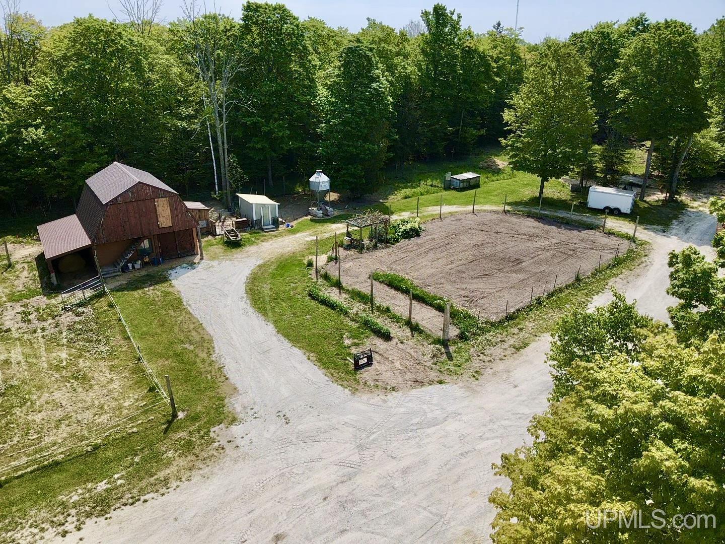 13455 8th Road Garden, MI 49835 - Photo 11 of 89