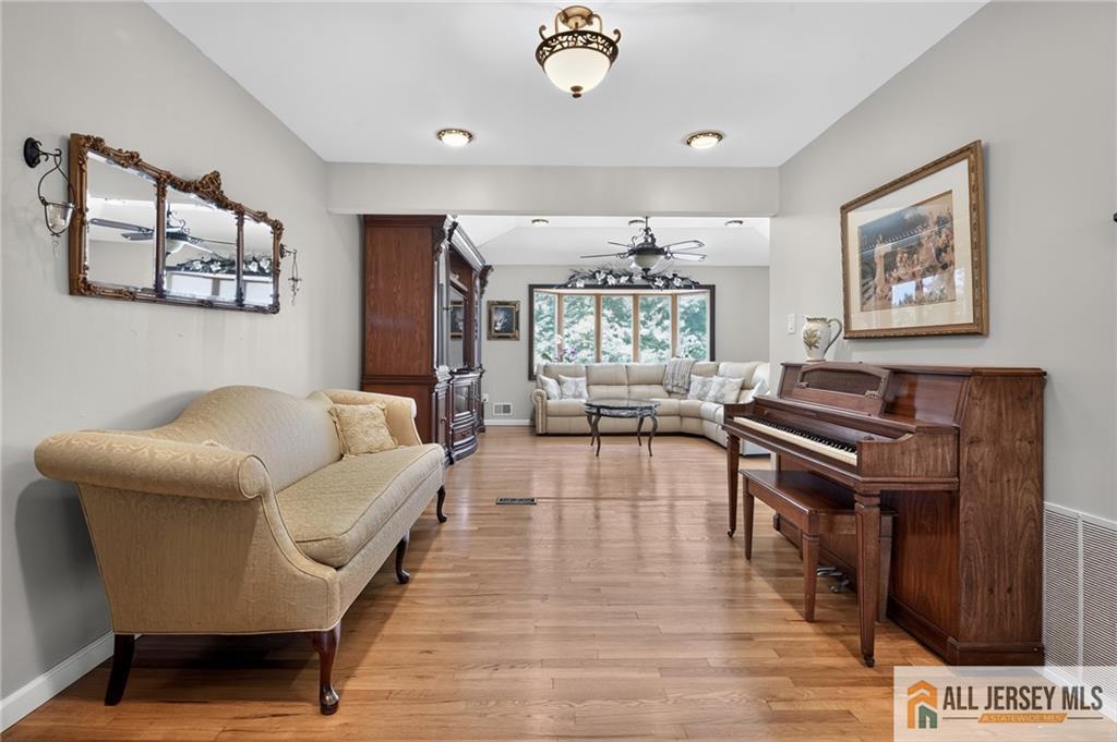 112 Tunison Road New Brunswick, NJ 08901 - Photo 26 of 55 Gallery Image 26