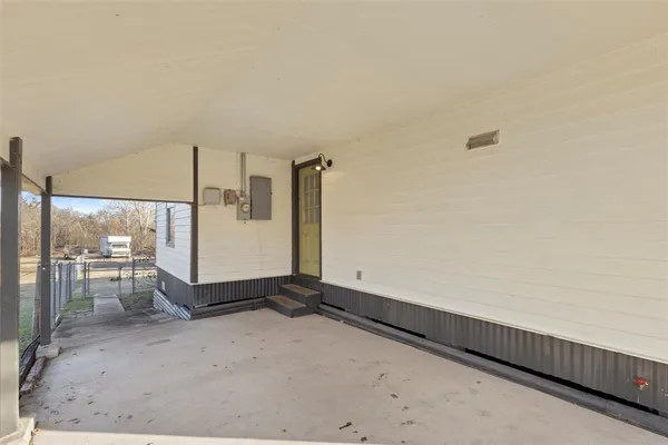 a view of a storage & utility room