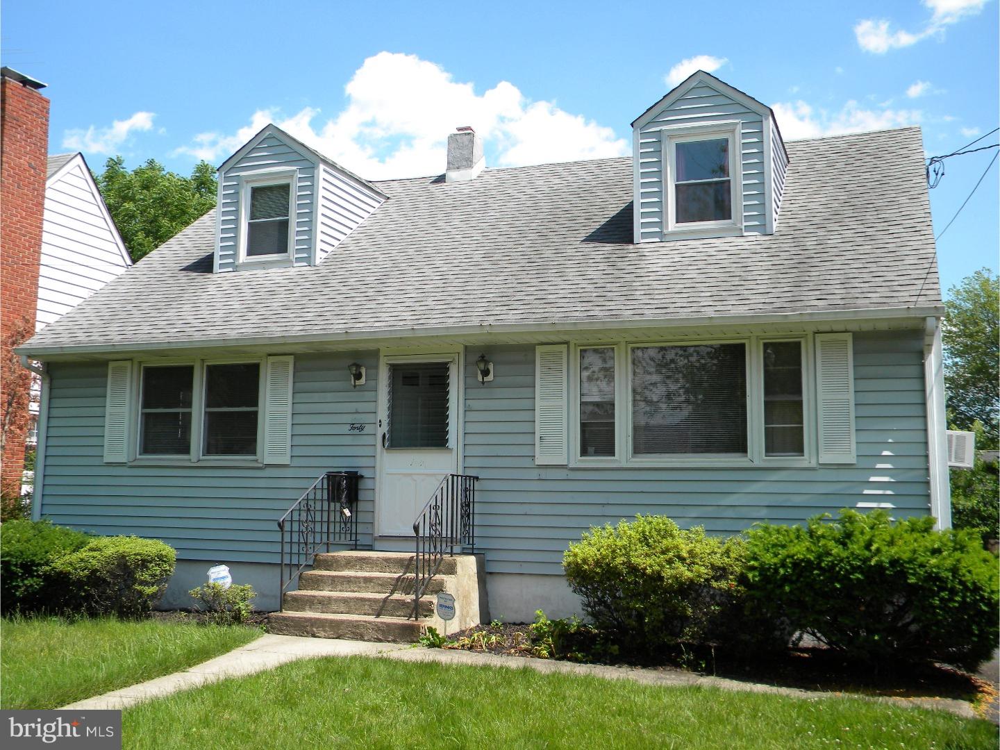 40 Rutledge Avenue Ewing, NJ 08618 - Photo 1 of 24 Exterior Front