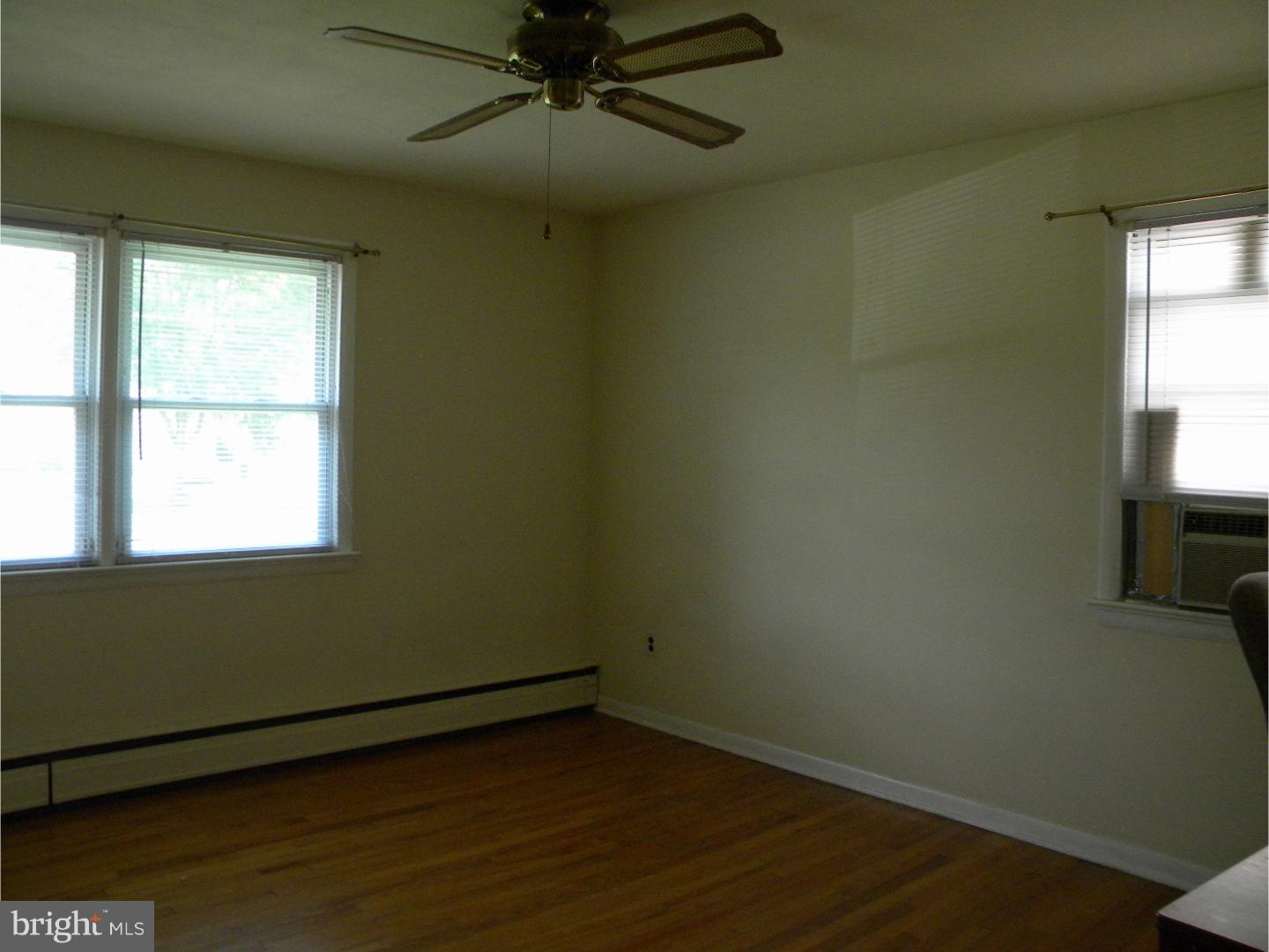 40 Rutledge Avenue Ewing, NJ 08618 - Photo 12 of 24 Bedroom