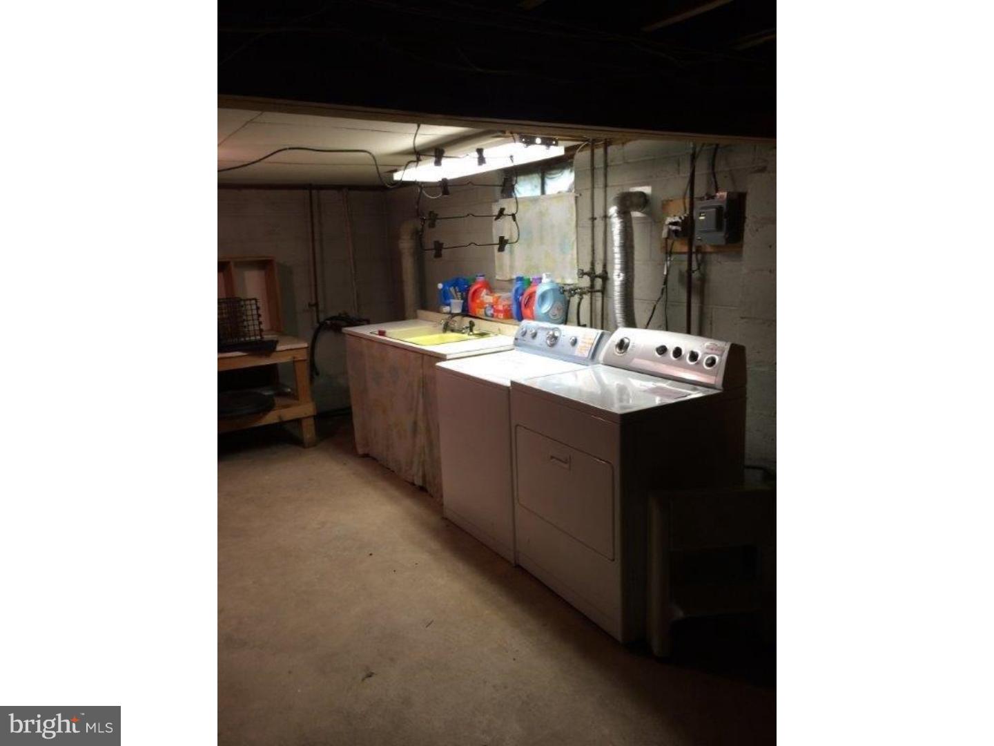 40 Rutledge Avenue Ewing, NJ 08618 - Photo 18 of 24 Laundry Room