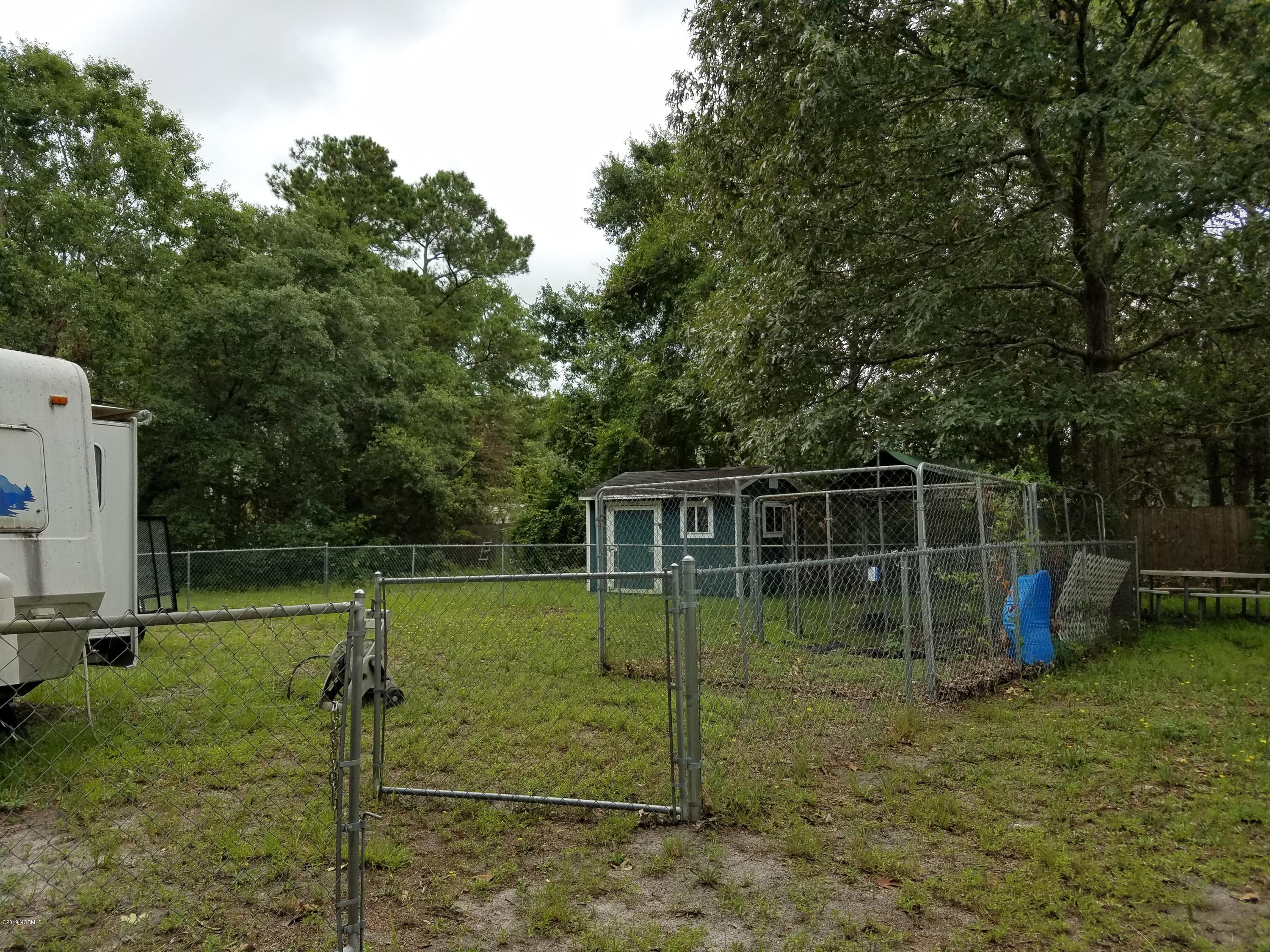 1826 Oxpen Road Southwest Supply, NC 28462 - Photo 5 of 6 1826 Fenced