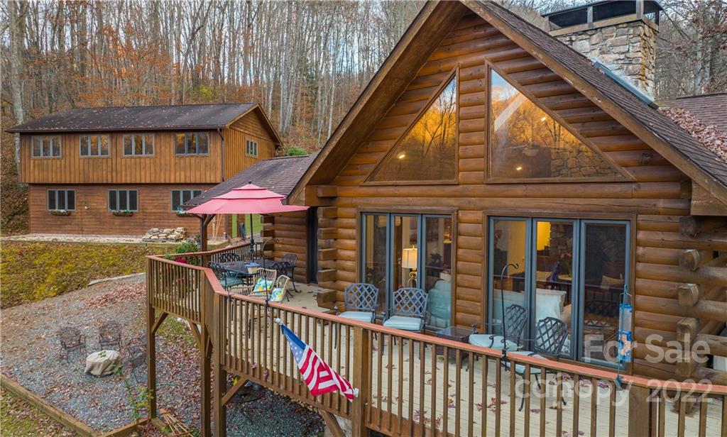 80 Lick Log Road Sylva, NC 28779 - Photo 22 of 25 a view of a balcony with sitting area