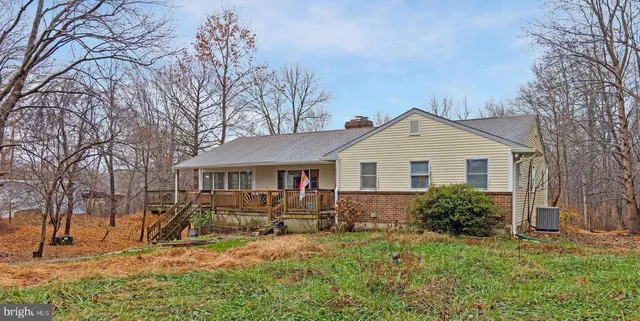 $475,000 | 1651 Paris Oaks Road, Owings, MD 20736