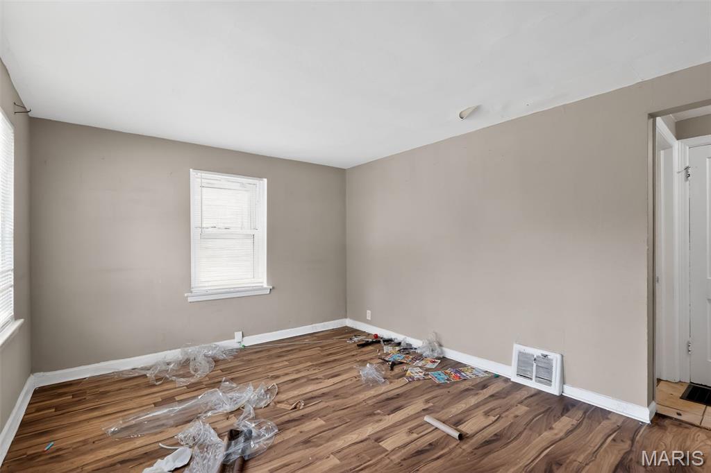 4607 Seattle Street St. Louis, MO 63121 - Photo 14 of 33